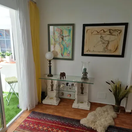 Venkovský dům Gemuetliches Gaestezimmer Mit Privatem Patio Und Poolnutzung Im Historischen Zentrum Von *